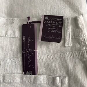 Gloria Vanderbilt Women's Classic White Straight Leg Jeans